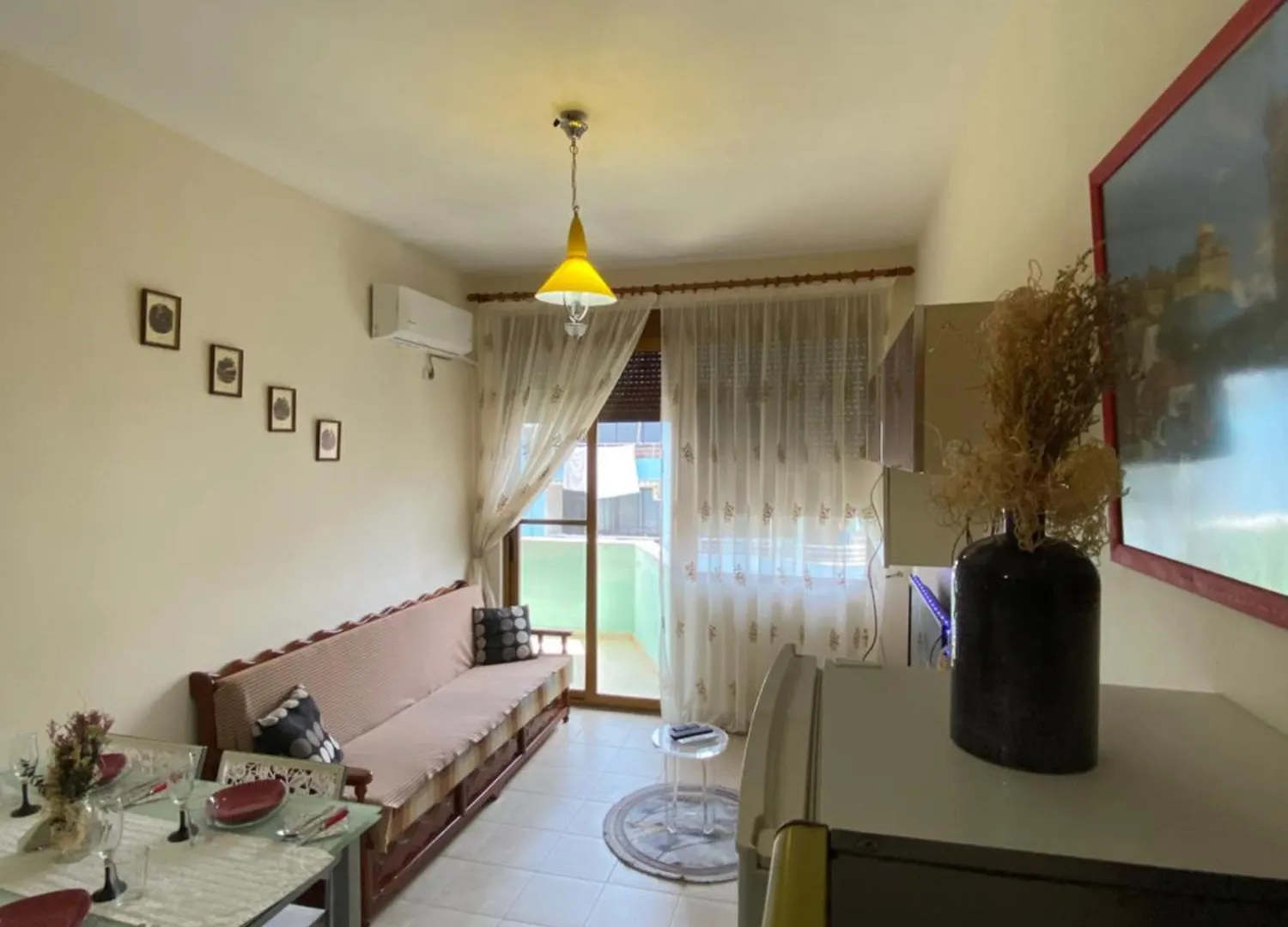 Rei Beachfront Apartment Durres 0*,